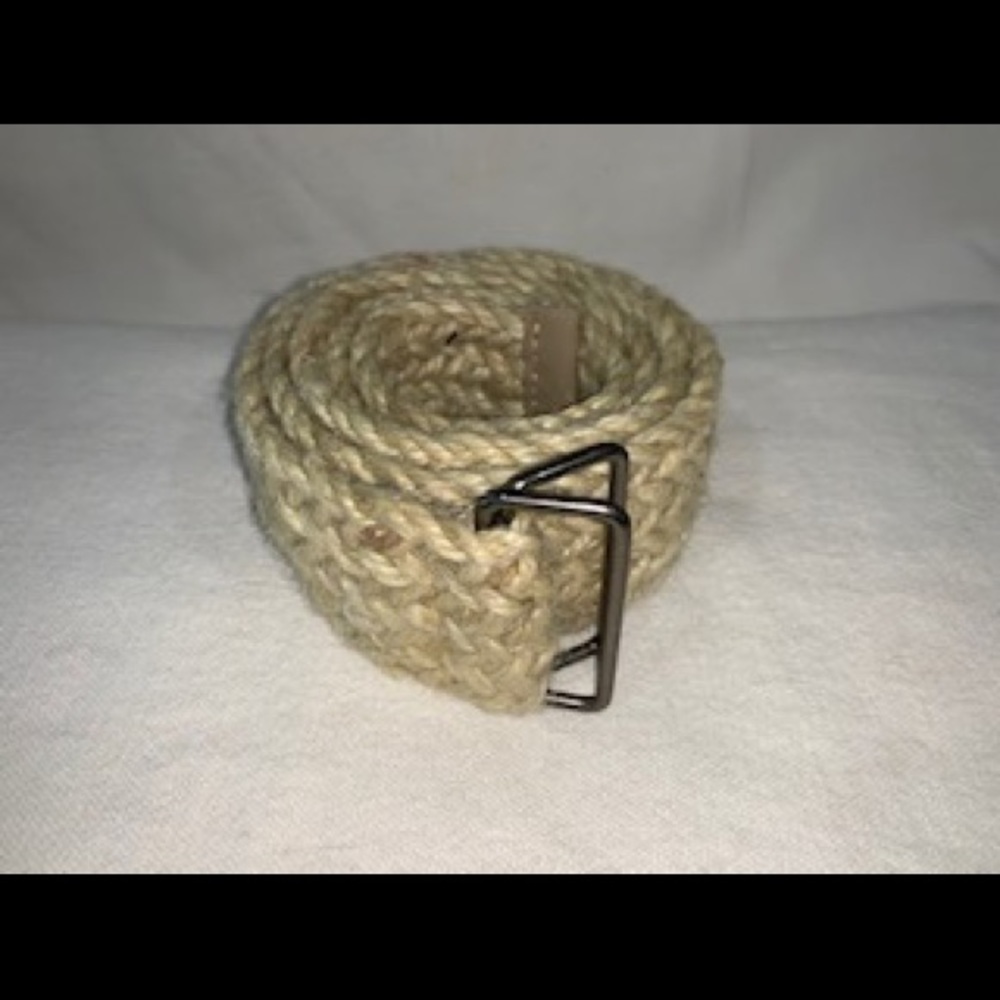 Accessory Assortment - Picture 6 of 6